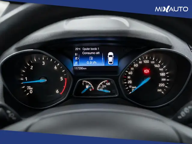 Ford C-Max view 15
