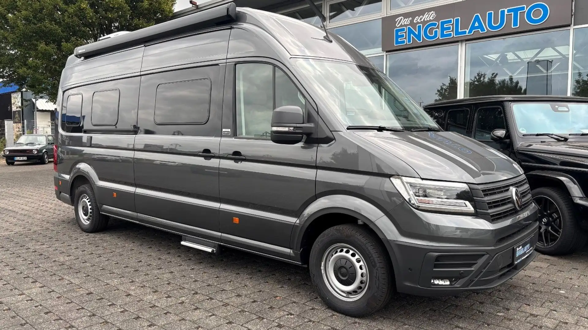 Volkswagen Crafter Grand California 680 3X 4MOTION CAMPER Grau - 1