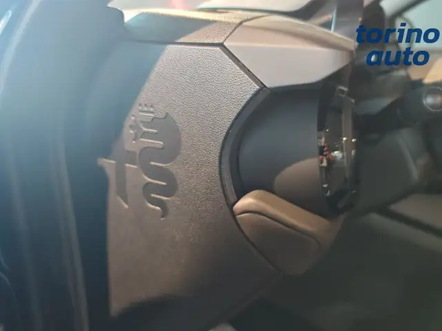 Alfa Romeo Junior view 14