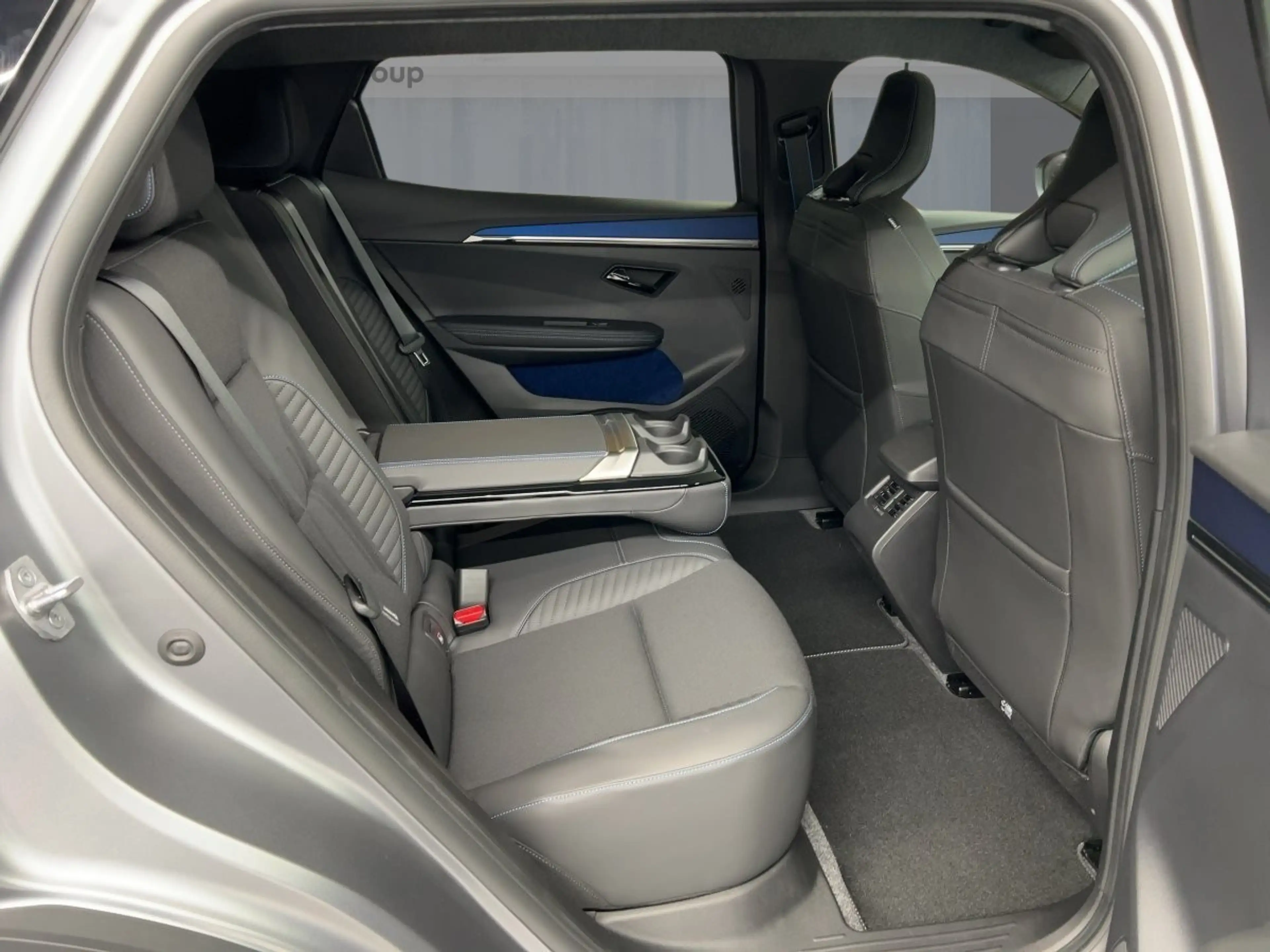 Renault Scenic 100% ele Esprit Alpine 220 Long Range — photo 9