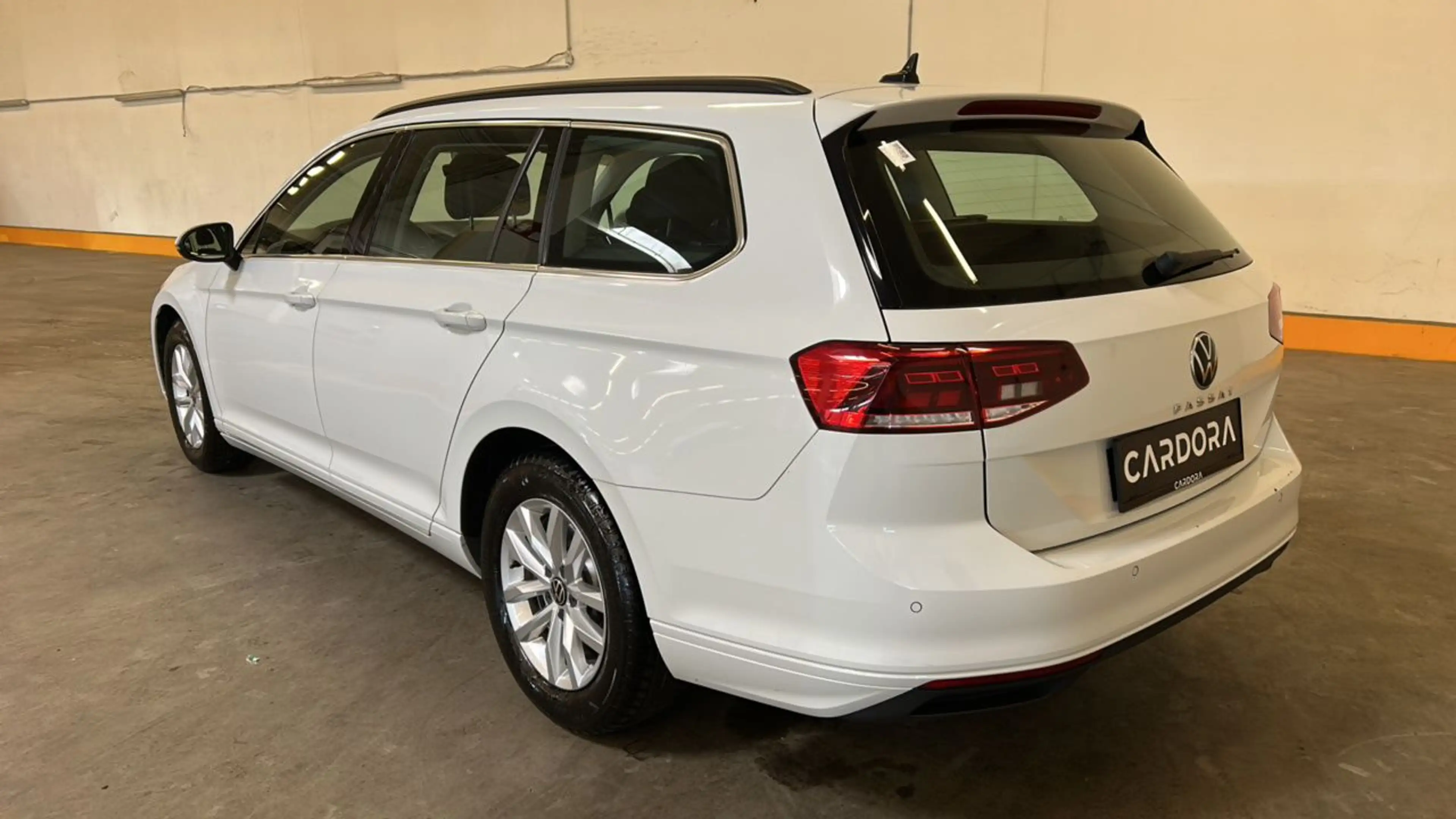 Volkswagen Passat Variant 2.0 TDI BMT/Start-Stopp Business LED*ACC*NAVI*SHZ — photo 4