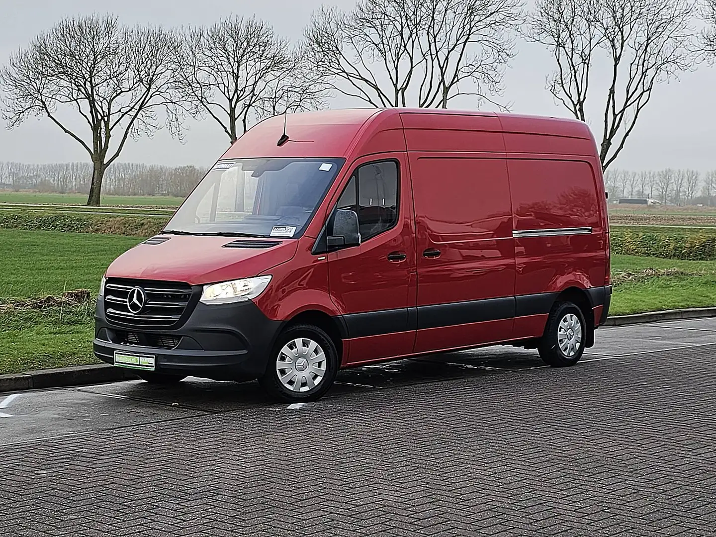 Mercedes-Benz Sprinter 214 Rood - 2