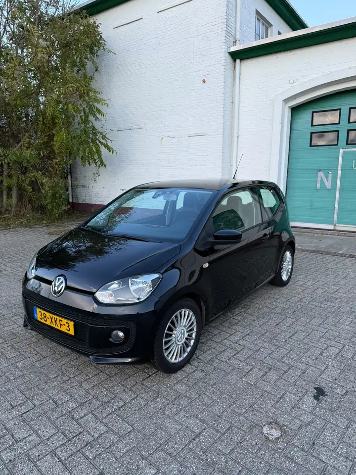 Volkswagen up!