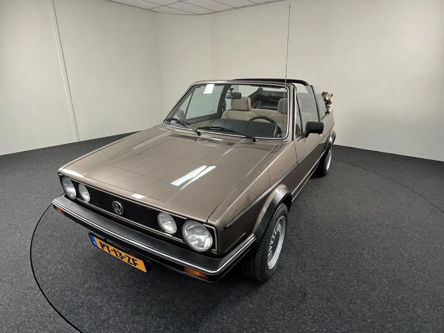 Volkswagen Golf Cabriolet 1.8 GL in zeer goede staat Maro - 2