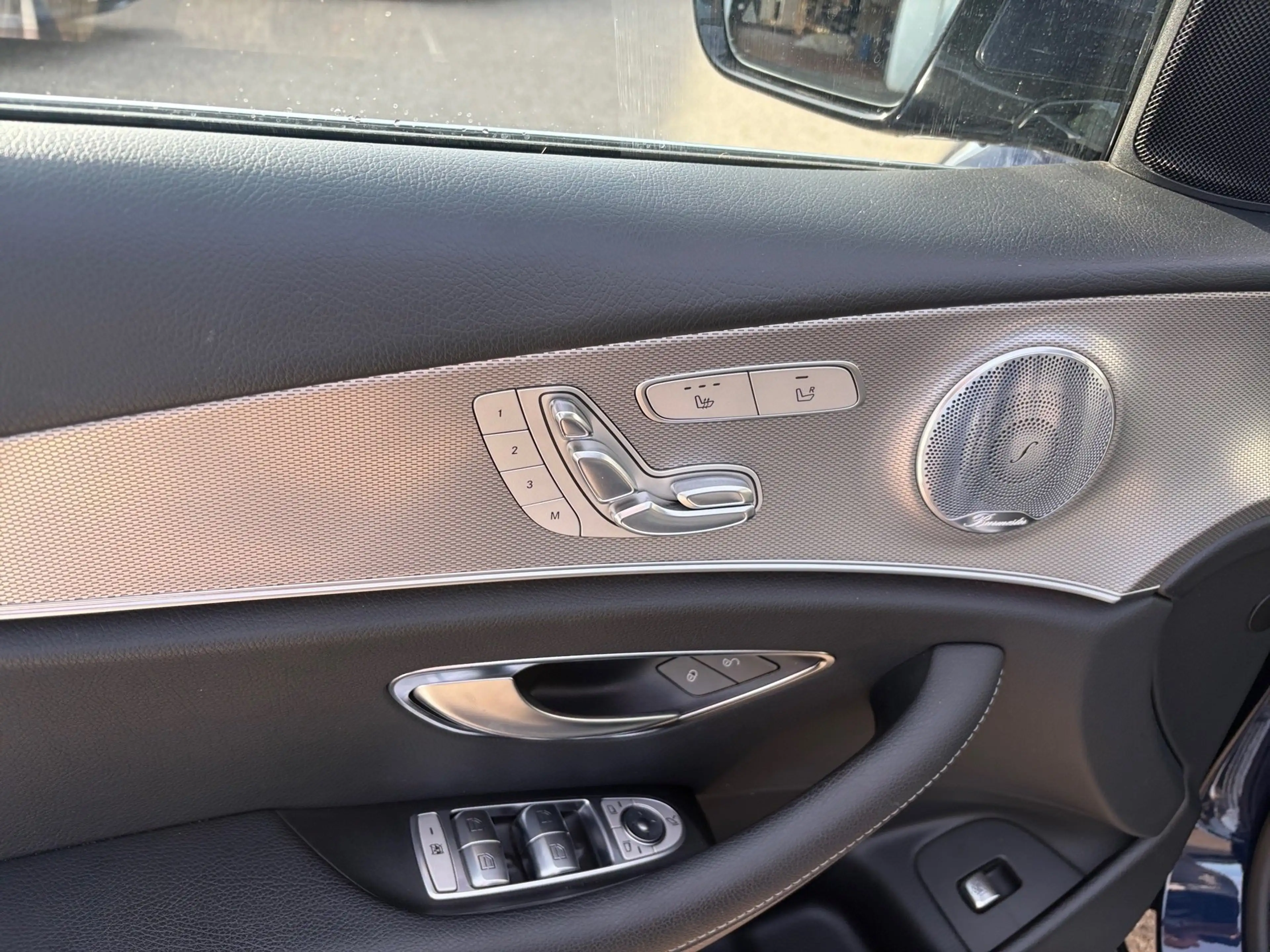 Mercedes-Benz E 400 4Matic Avantgarde 2xKlima+AHK+AUT+DynLicht — photo 15