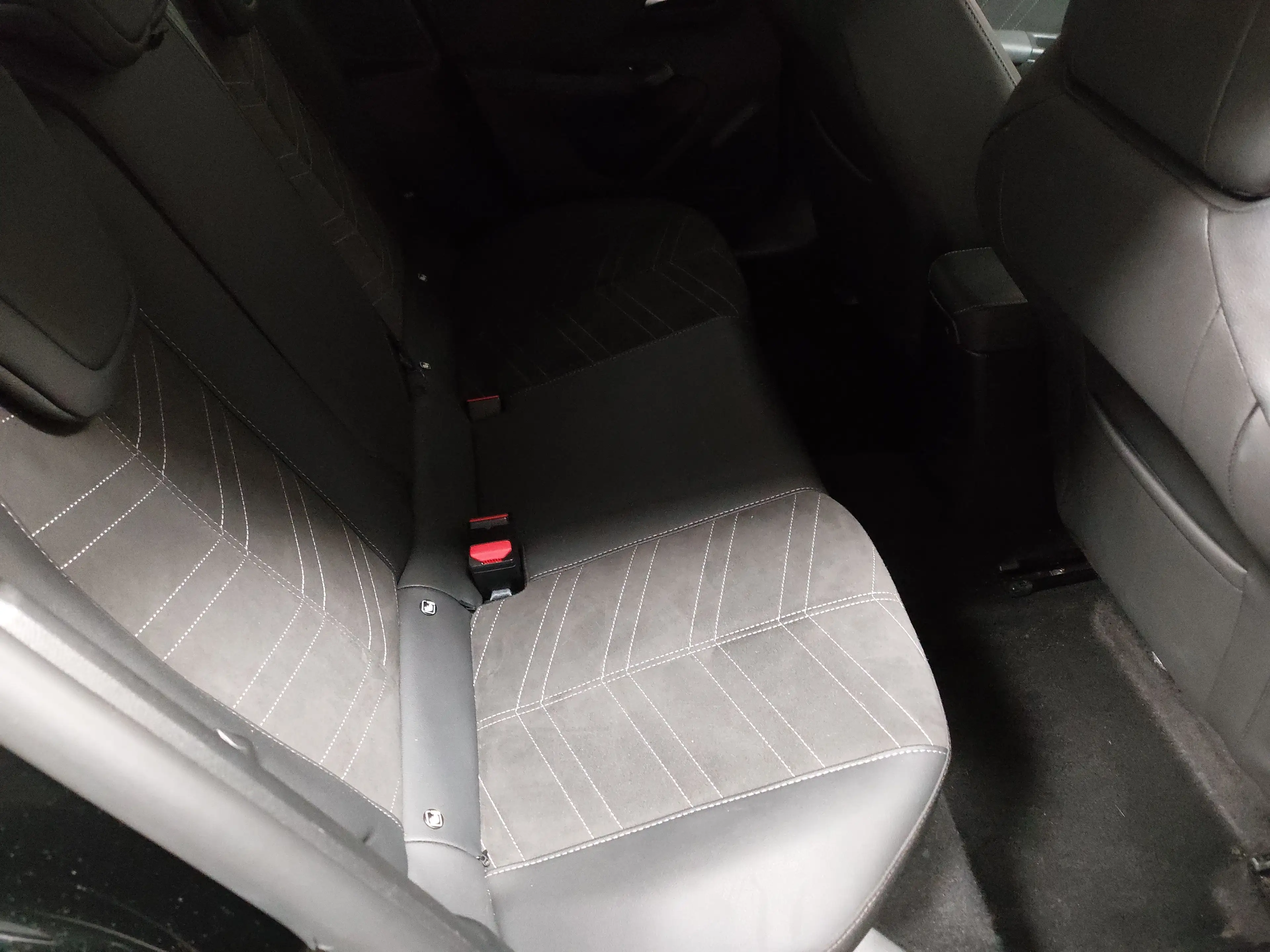 Opel Corsa-e GS NAVI LED T-LEDER SHZ RFK — photo 12