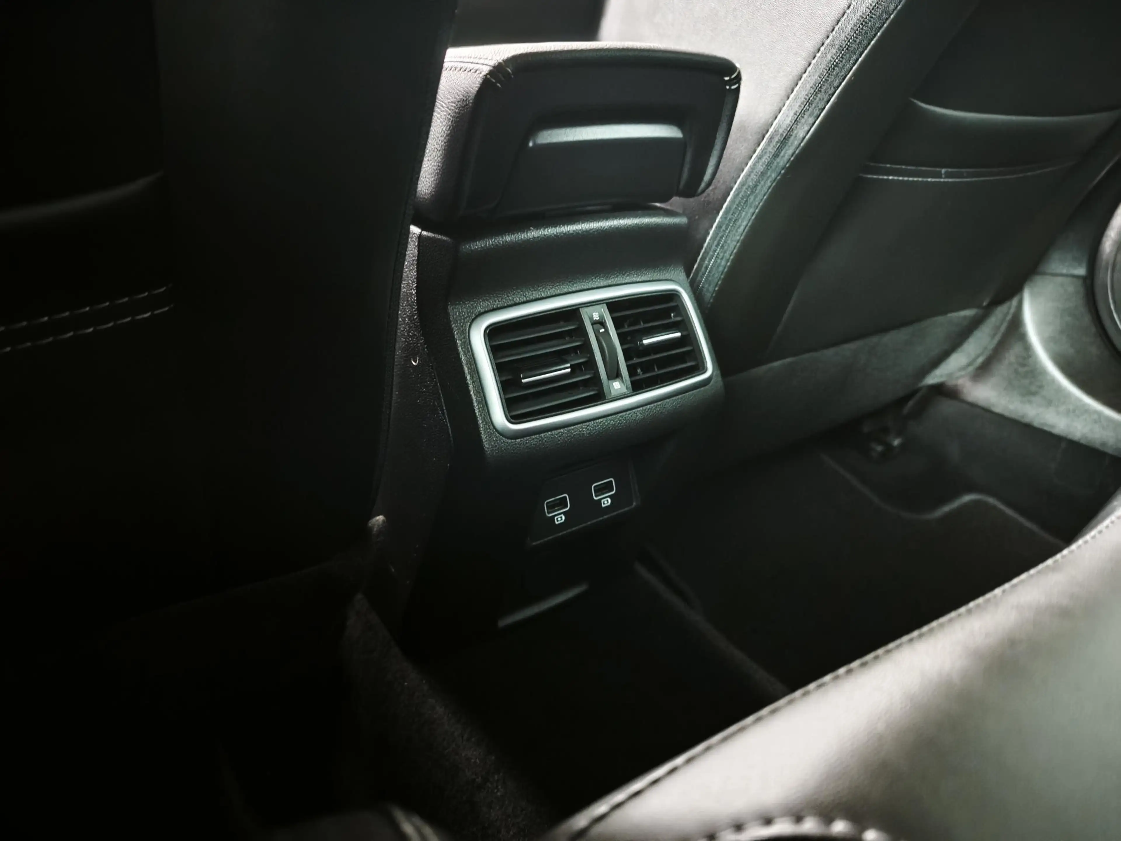 Renault Megane Estate 1.3 TCe 140 Techno Automaat | Navigatie | C — photo 21