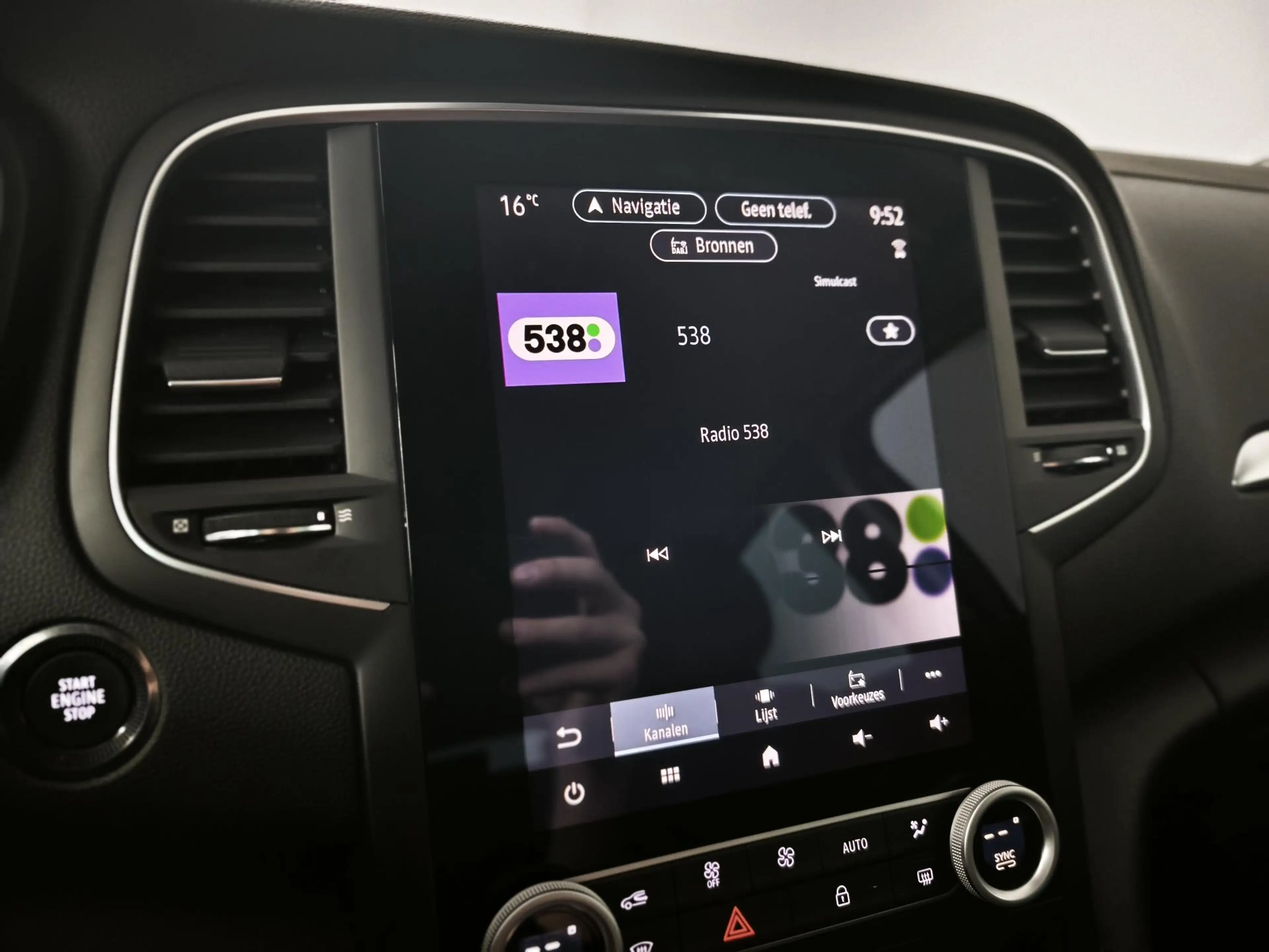 Renault Megane Estate 1.3 TCe 140 Techno Automaat | Navigatie | C — photo 8