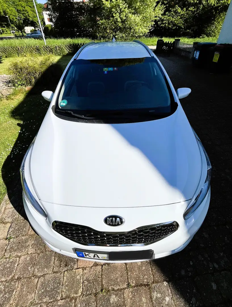 Kia Ceed SW / cee'd SW Ceed 1.0 T-GDI SW ISG Dream-Team Edition Weiß - 1