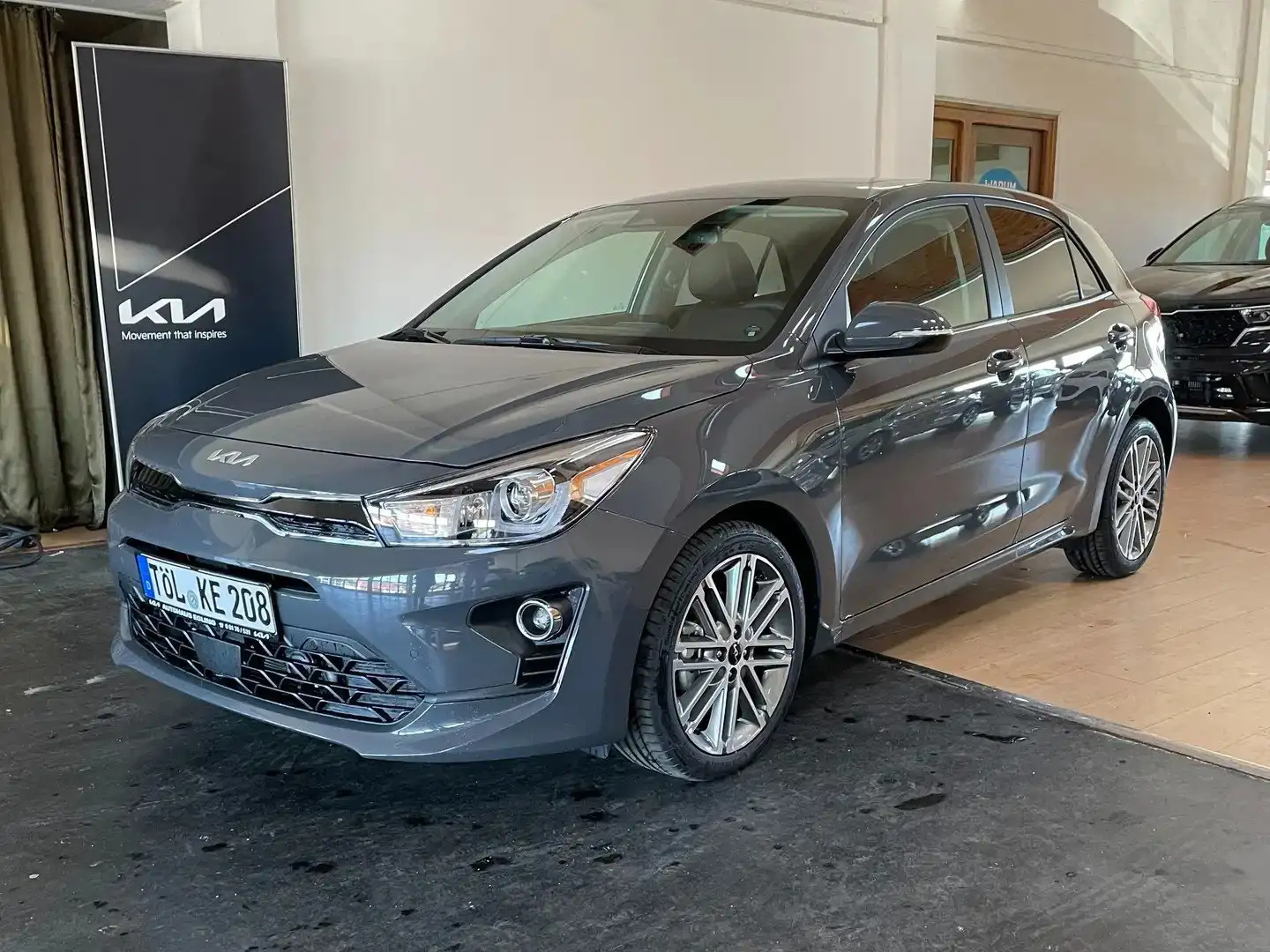 Kia Rio 1.0 T DCT-7 Platinum, Navi, DAB, LED Gris - 1