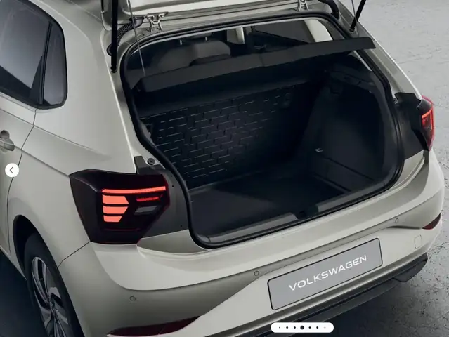 Volkswagen Polo view 12