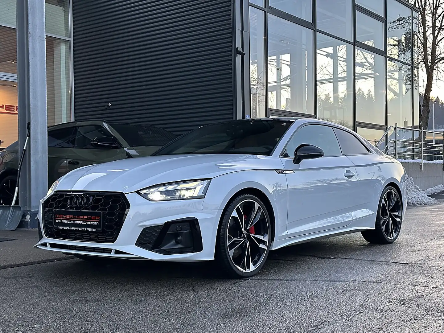 Audi A5 Coupé 40 TFSI S-line S-tronic Matix LED, Pano, ... Weiß - 2