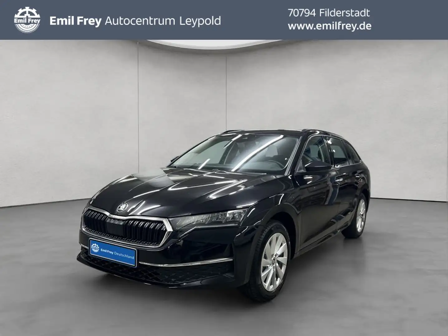 Skoda Octavia Combi 2.0 TDI DSG Selection Zwart - 1