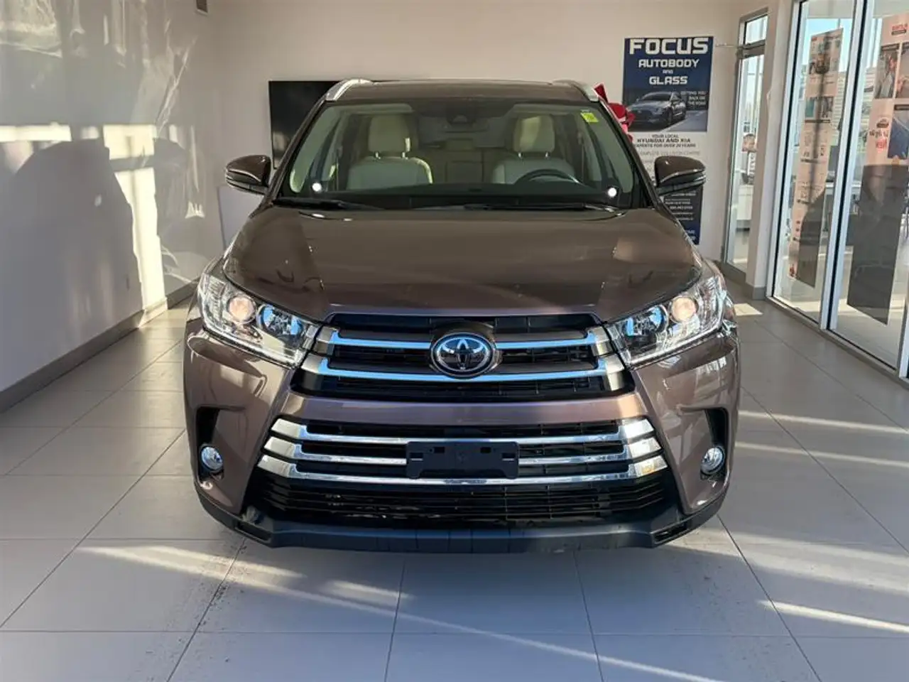 Toyota Highlander снимка Toyota Highlander
