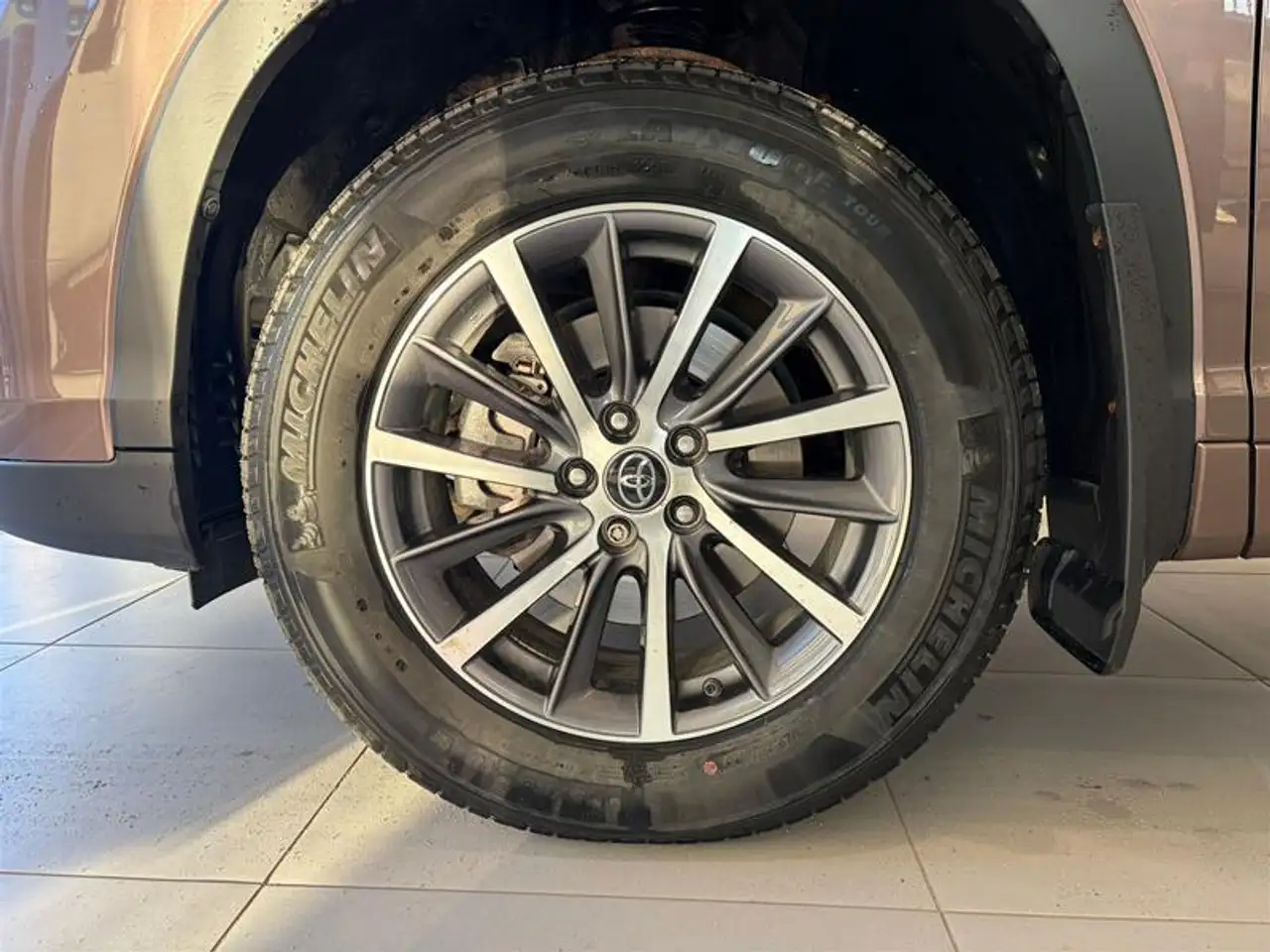 Toyota Highlander снимка Toyota Highlander
