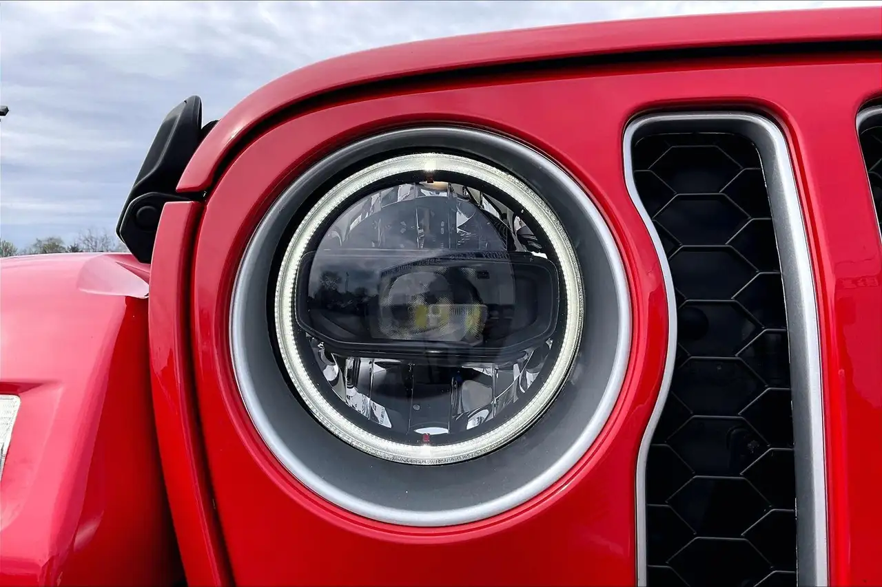 Jeep Wrangler снимка Jeep Wrangler