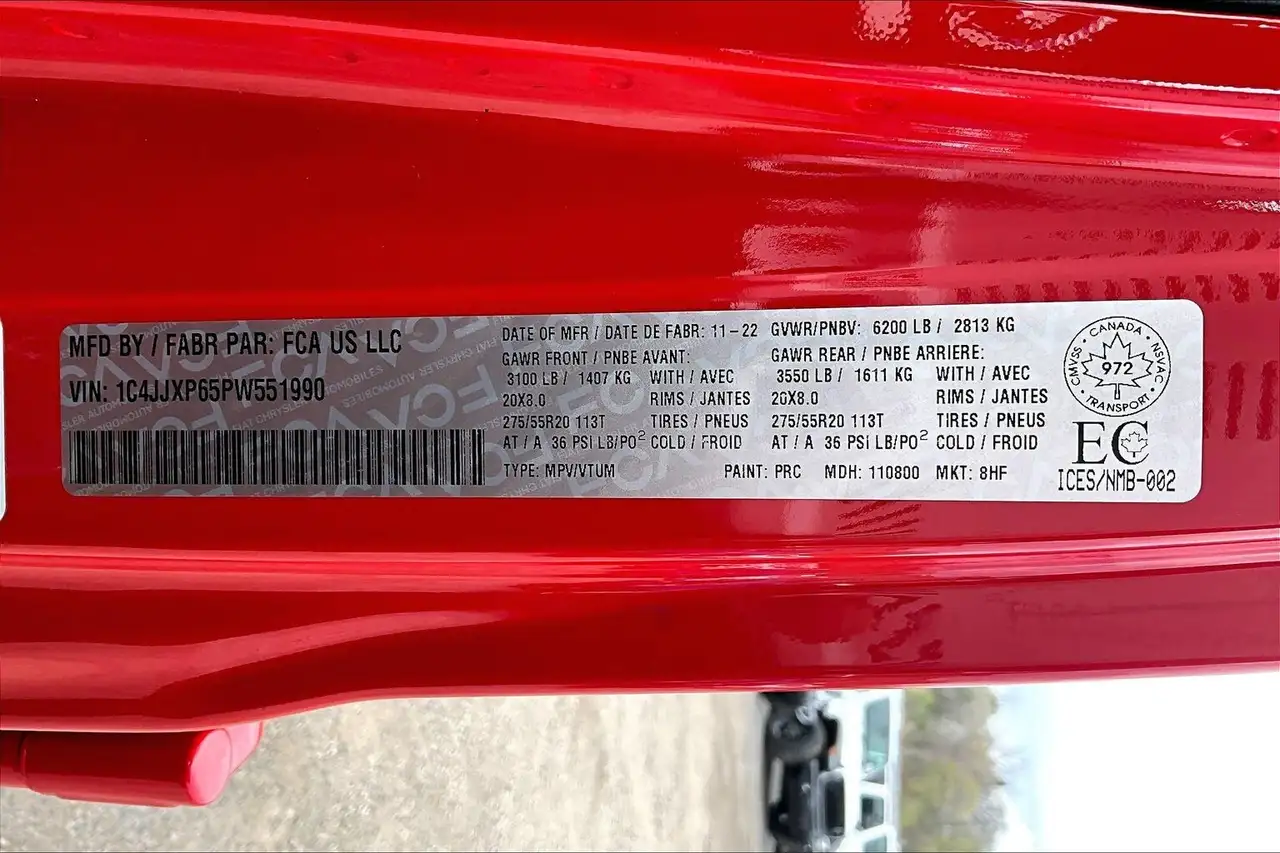 Jeep Wrangler снимка Jeep Wrangler