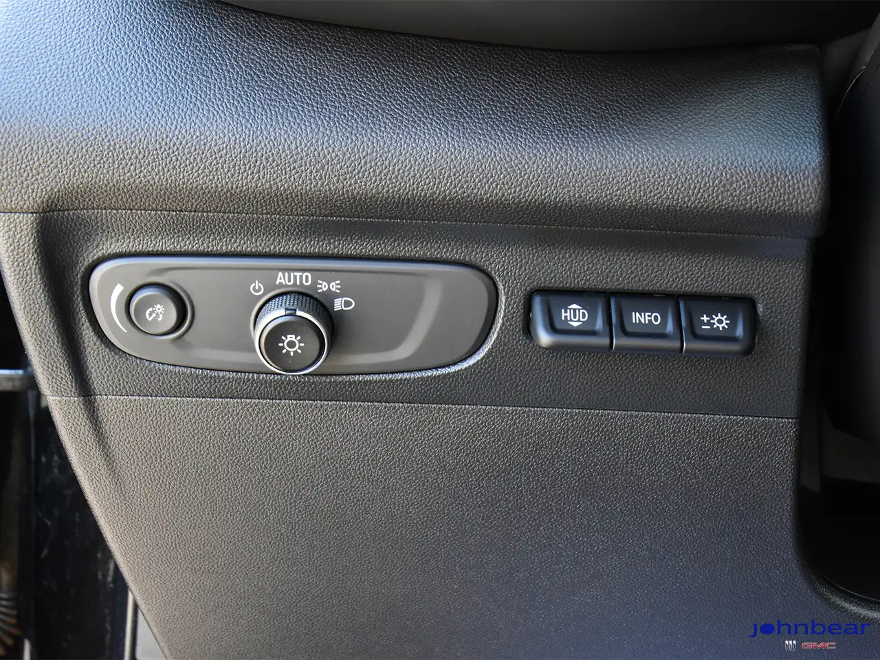 Buick Envision снимка Buick Envision