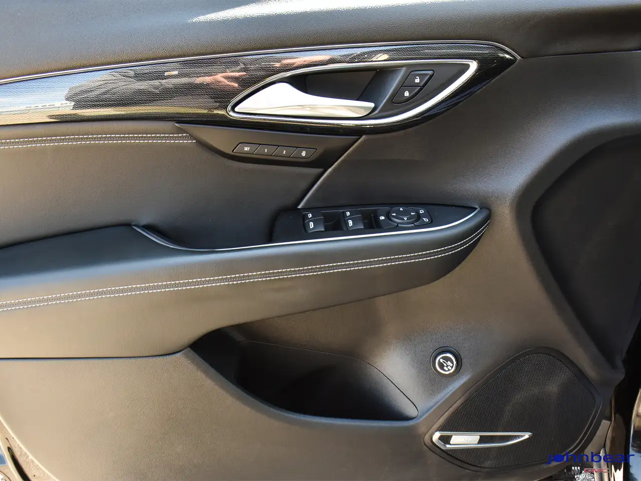 Buick Envision снимка Buick Envision