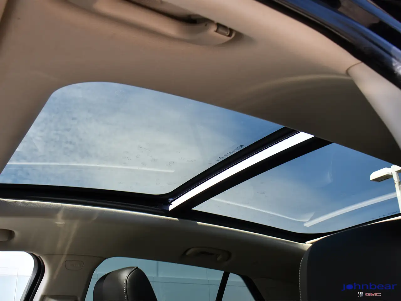 Buick Envision снимка Buick Envision