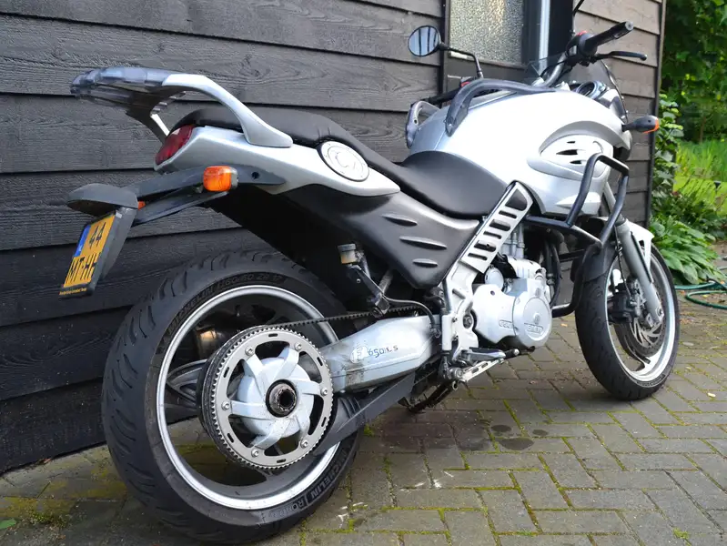 BMW F 650 CS - foto 3