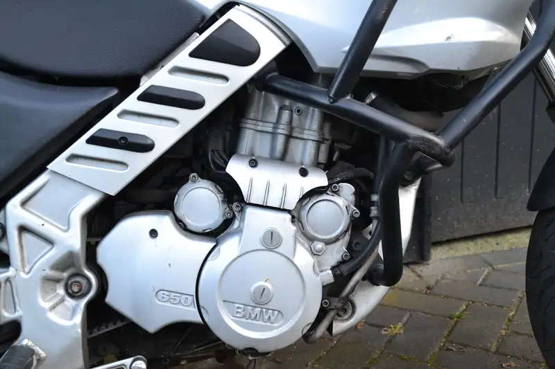 BMW F 650 CS - foto 4