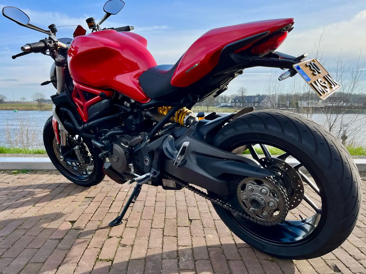 Ducati Monster 1200 (MY2016) Rood - 2