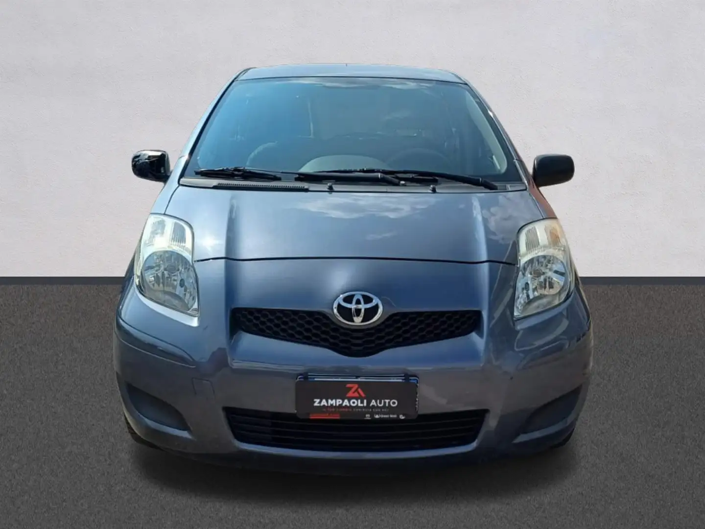 Toyota Yaris Yaris 5p 1.0 Now Grigio - 2
