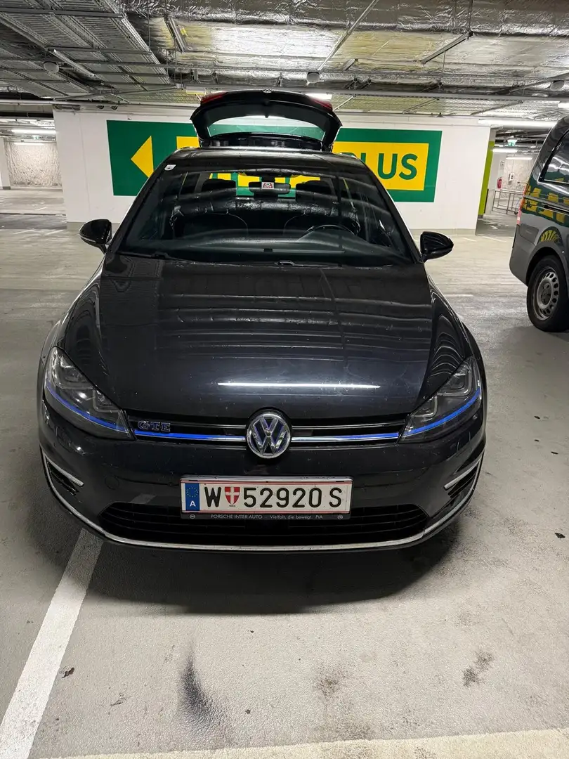 Volkswagen Golf GTE 1.4 Plug-In-Hybrid DSG - 1
