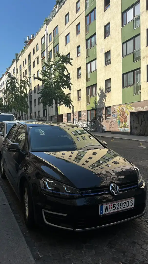 Volkswagen Golf GTE 1.4 Plug-In-Hybrid DSG - 1