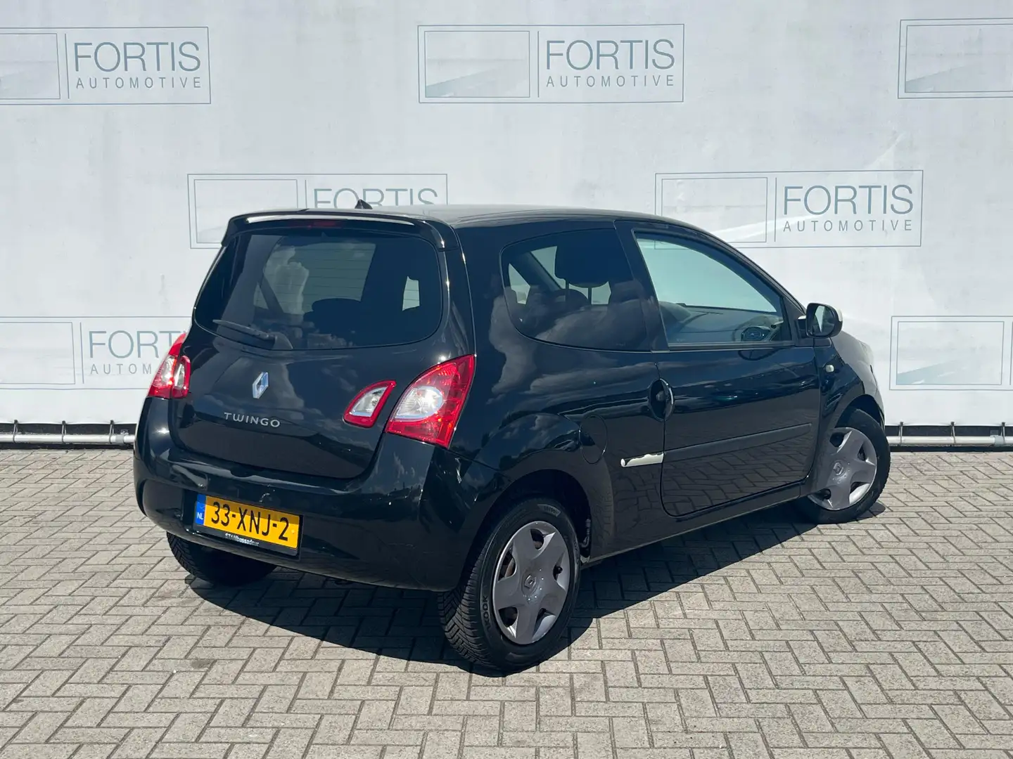 Renault Twingo 1.2 16V Collection AIRCO | VERSCHUIFBARE STOELEN | Zwart - 2
