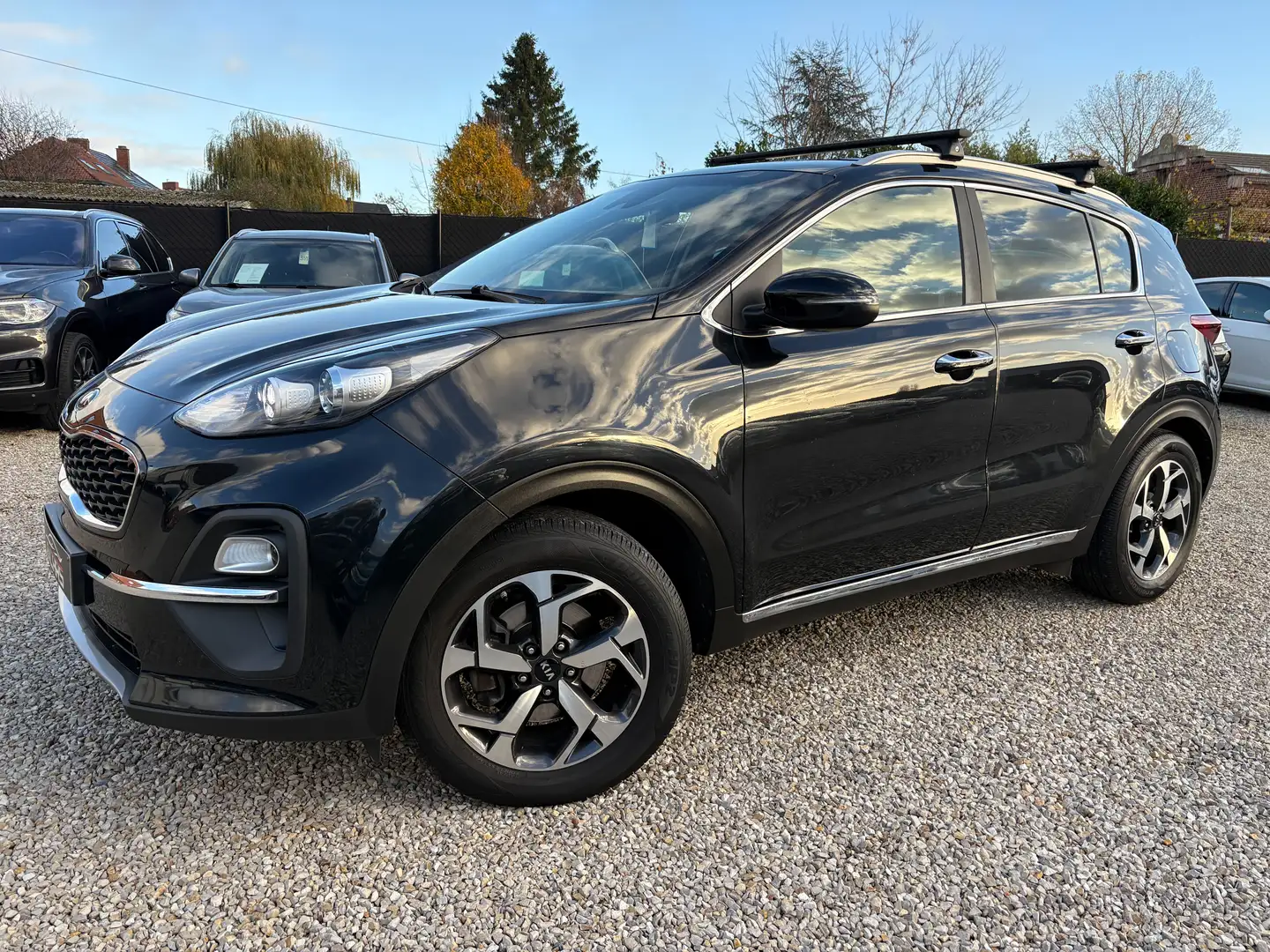 Kia Sportage 1.6 CRDi*1er PROPRIETAIRE*GPS*CAMERA*AIRCO*CUIR* Noir - 2