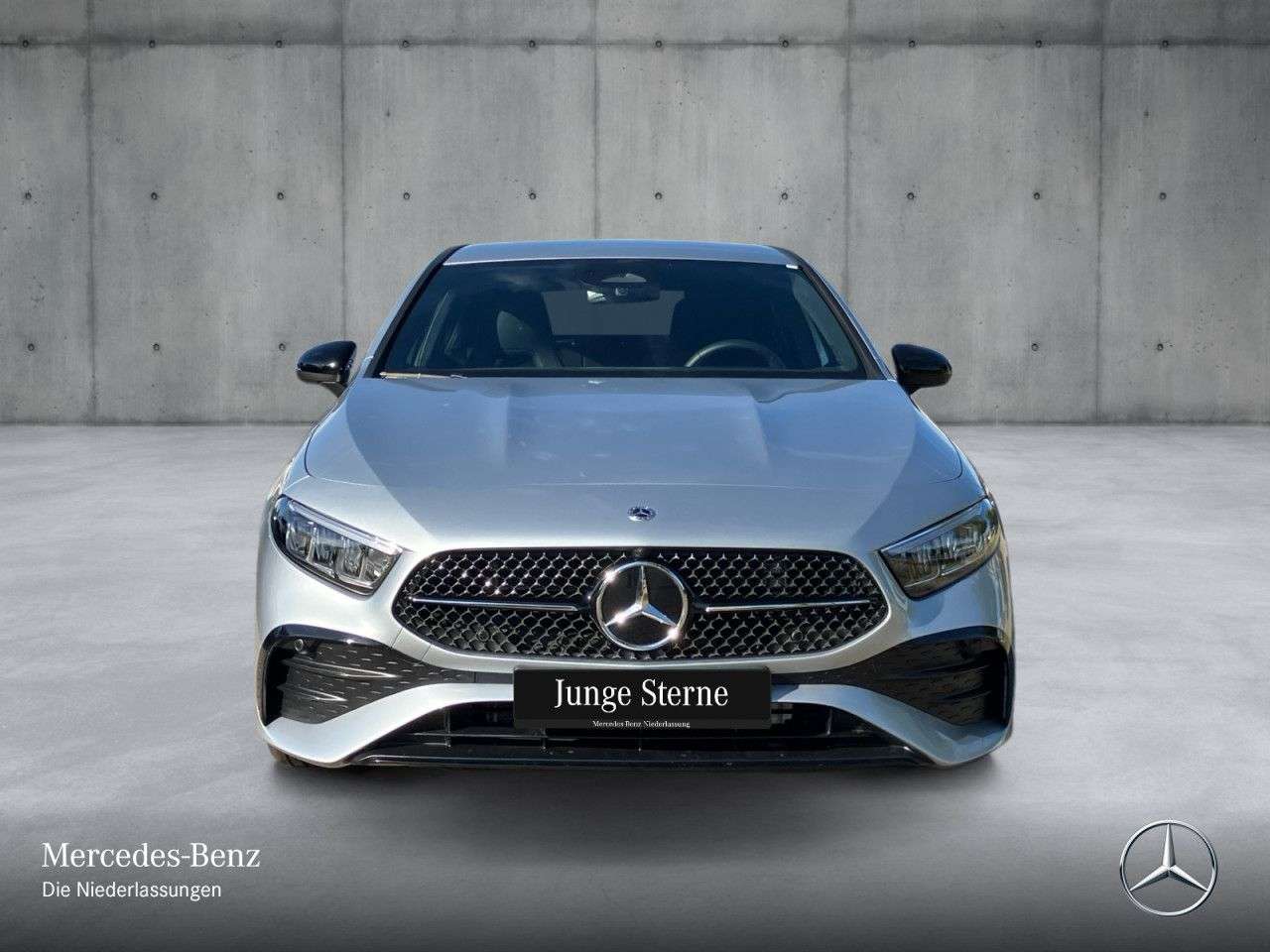Mercedes-Benz A 220