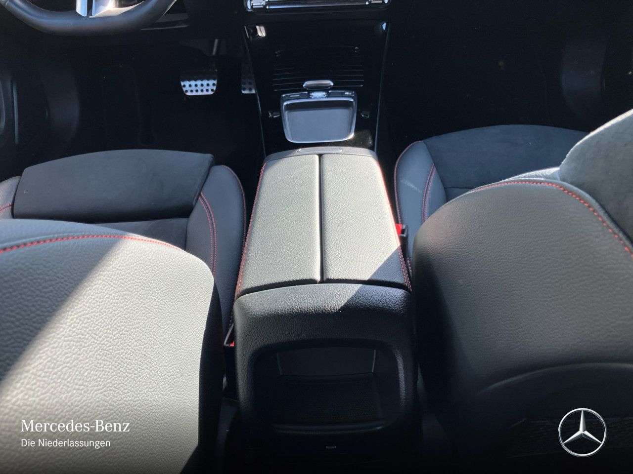 Mercedes-Benz A 220