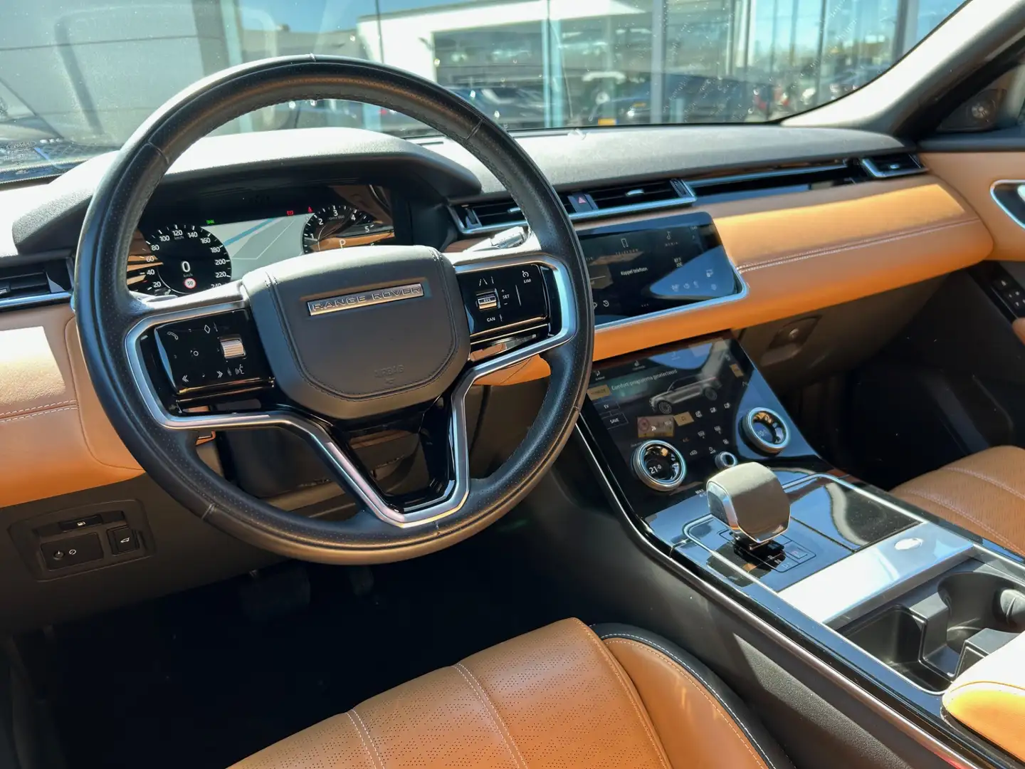 Land Rover Range Rover Velar P400e 404pk AWD S | Geklimatiseerde stoelen met Ma Grijs - 2