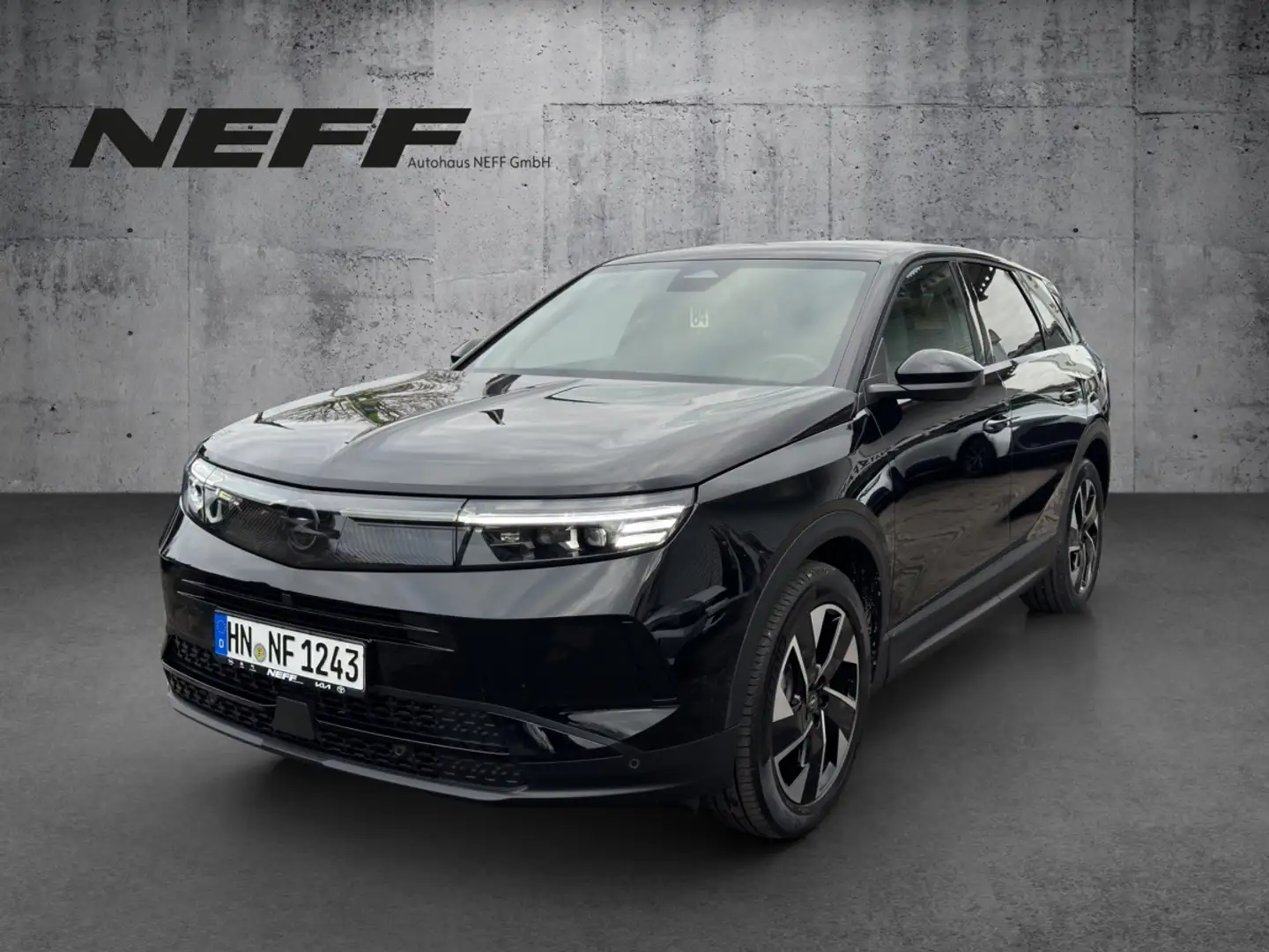 Opel Grandland 100kW 1.2 Mild-Hybrid 48V GS FLA Pano Schwarz - 2