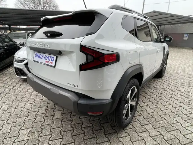Dacia Duster view 5