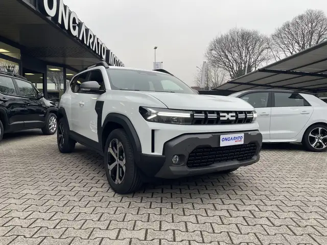 Dacia Duster view 3