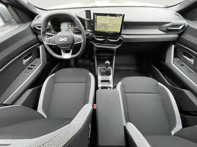 Dacia Duster view 7