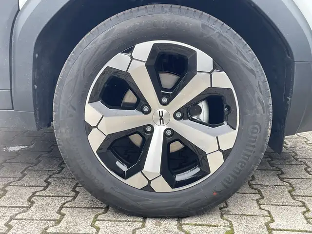 Dacia Duster view 14