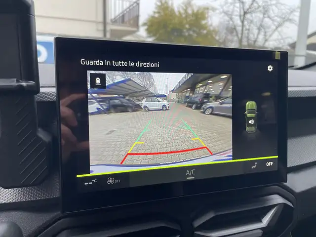 Dacia Duster view 11