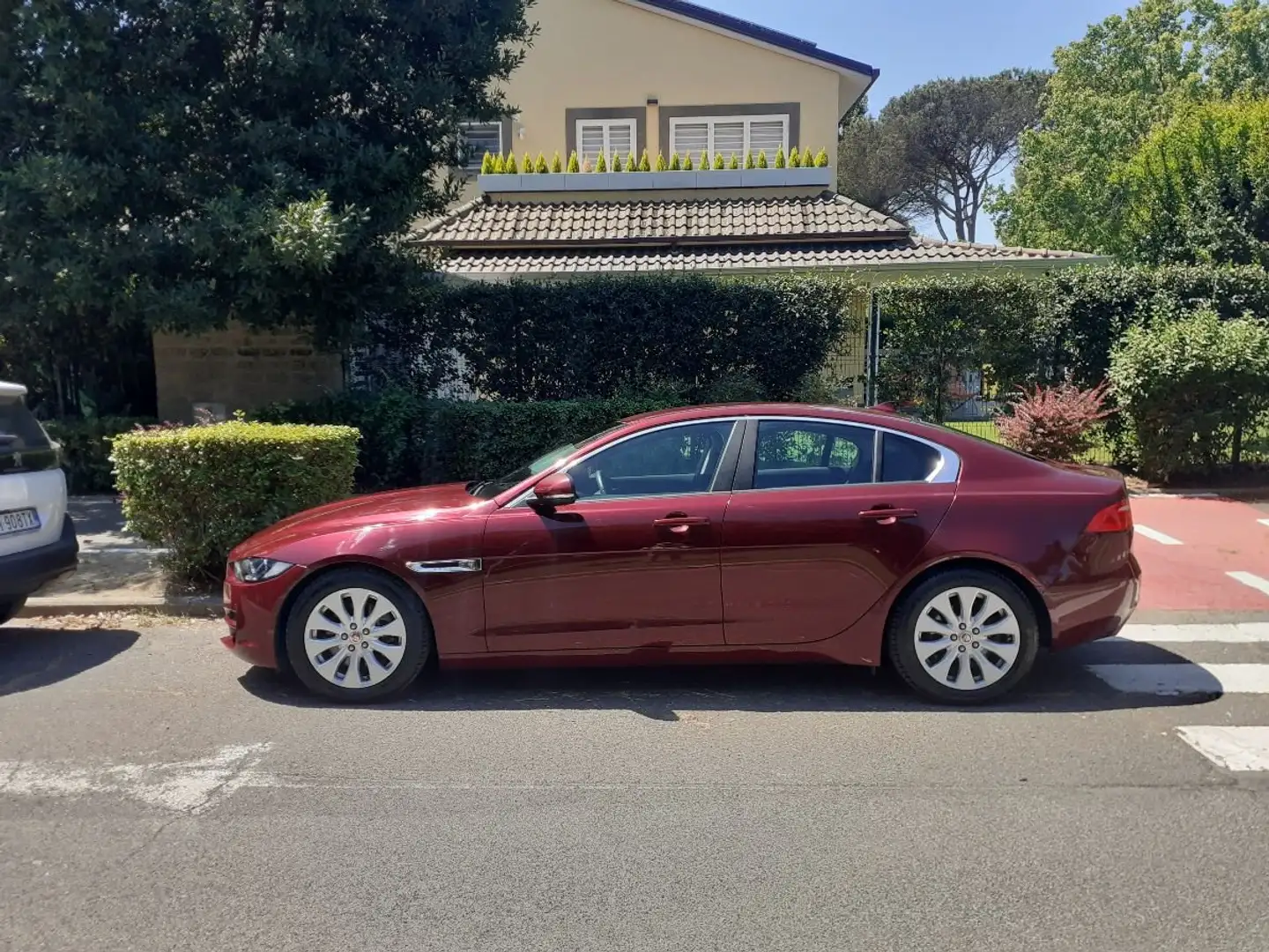 Jaguar XE XE 2.0d Prestige 163cv - 2