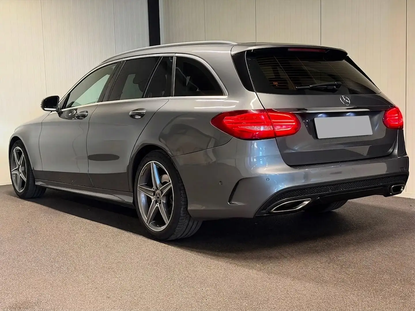 Mercedes-Benz C 180 Estate - 2