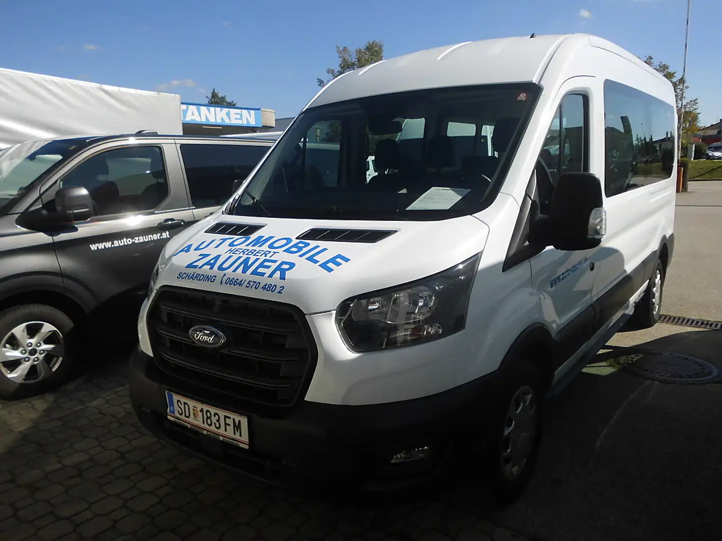 Ford Transit Variobus 2,0 EcoBlue L3H2 350 Trend Weiß - 1