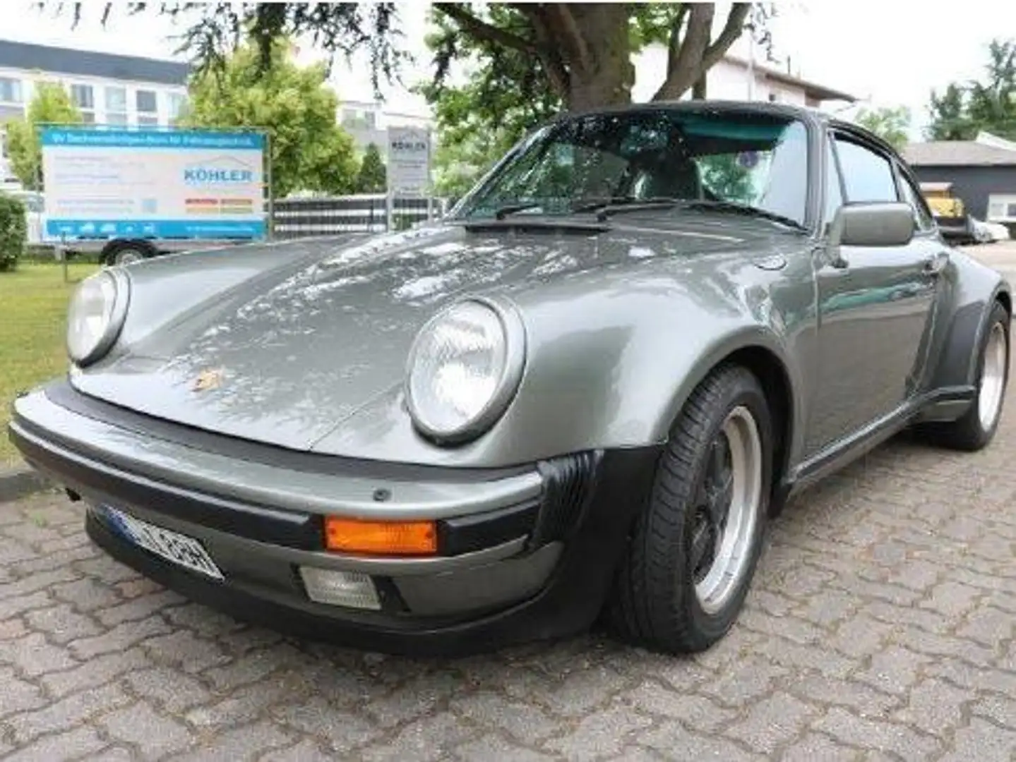 Porsche 930 911 Turbo (930) - 1