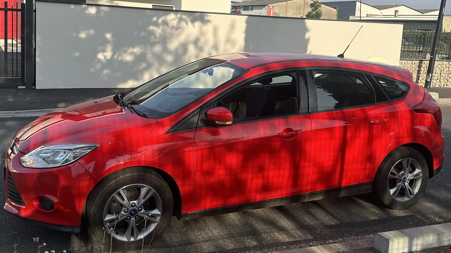 Ford Focus 1.0 EcoBoost 100 S&S Business Nav - 2