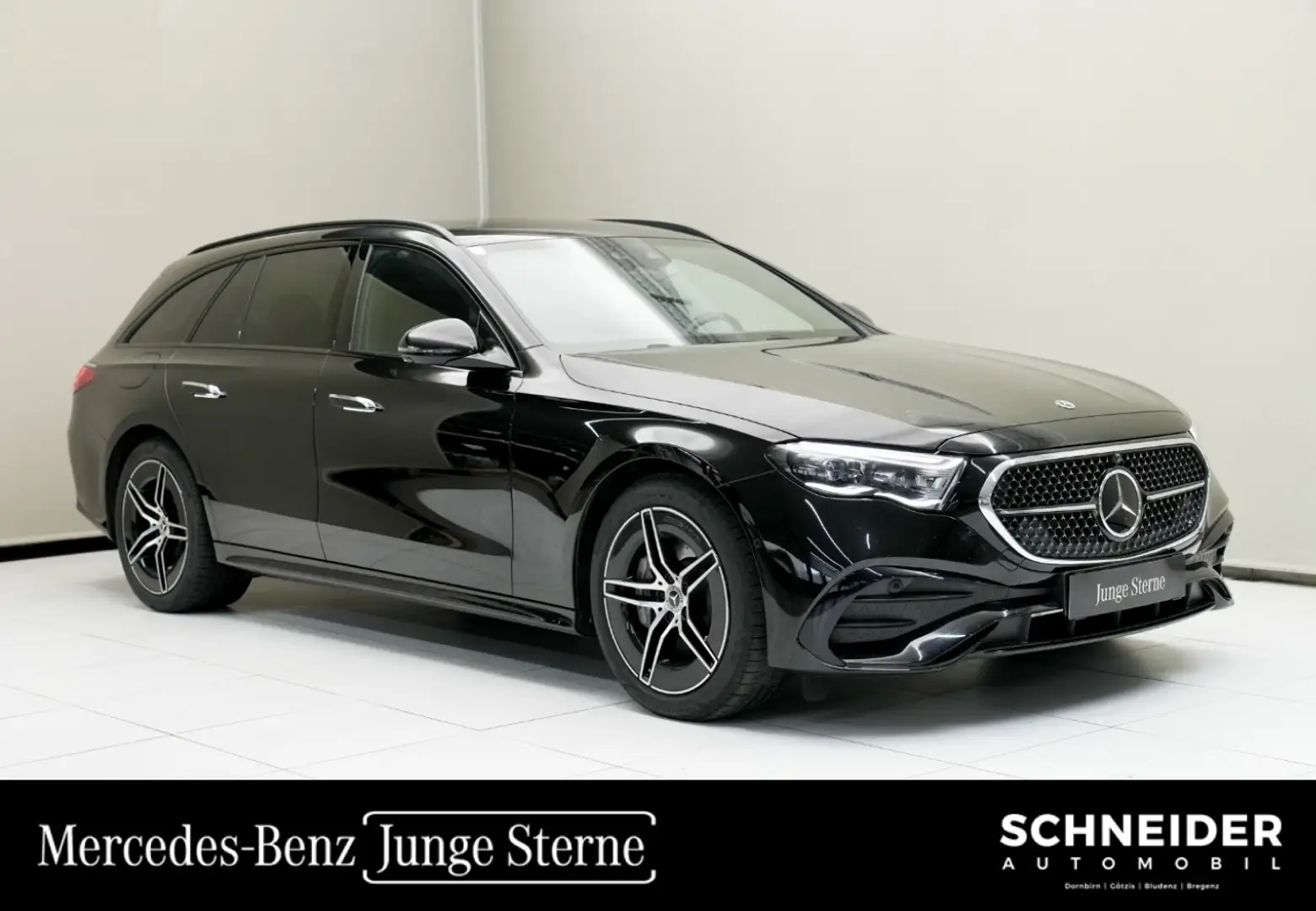 Mercedes-Benz E 300 de 4MATIC T-Modell mit EQ Hybrid Technologie Öster Schwarz - 1
