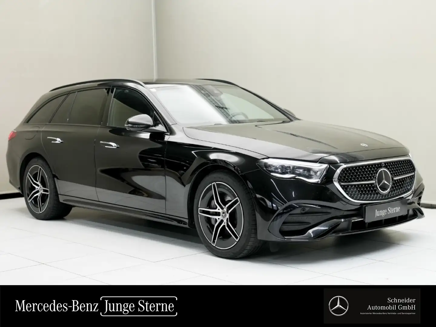 Mercedes-Benz E 300 de 4MATIC mit EQ Hybrid Technologie T-Modell Schwarz - 1