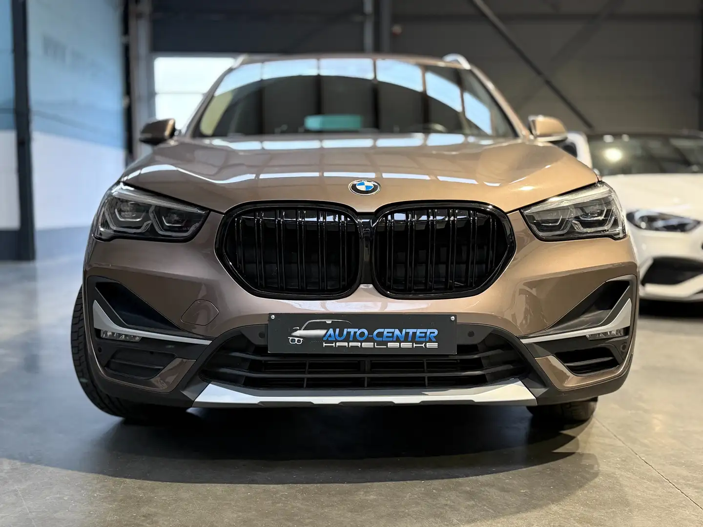 BMW X1 X1 Aut. xLine Led Sportinterieur sfeerverlichting Bronze - 2