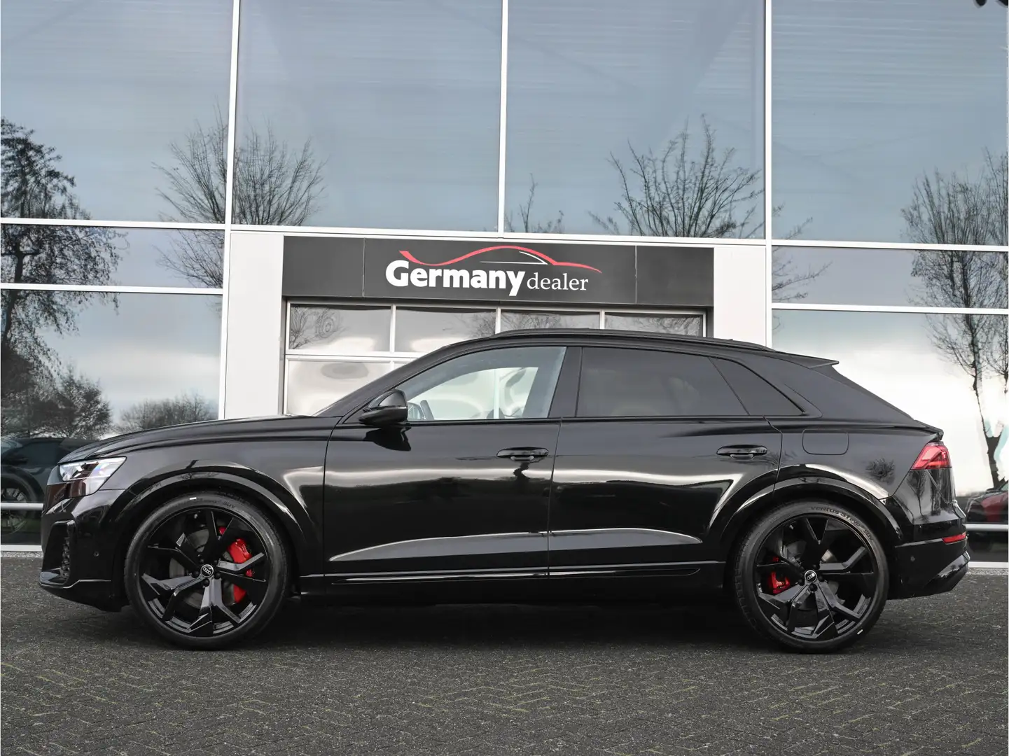 Audi Q8 60TFSI E 490PK Quattro S-Line 4W-best RS-Zetels Pa Zwart - 2
